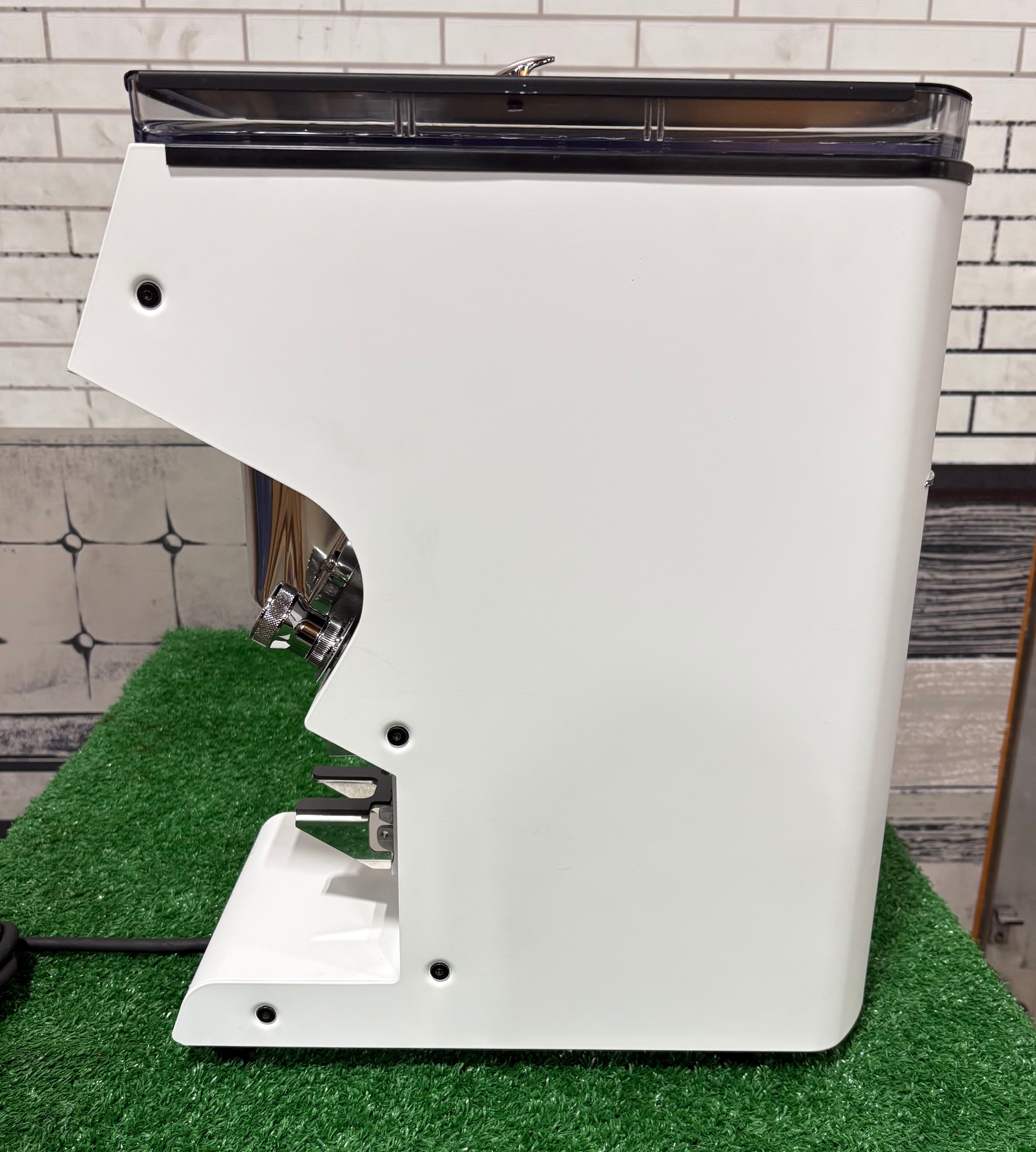 Demo Machine